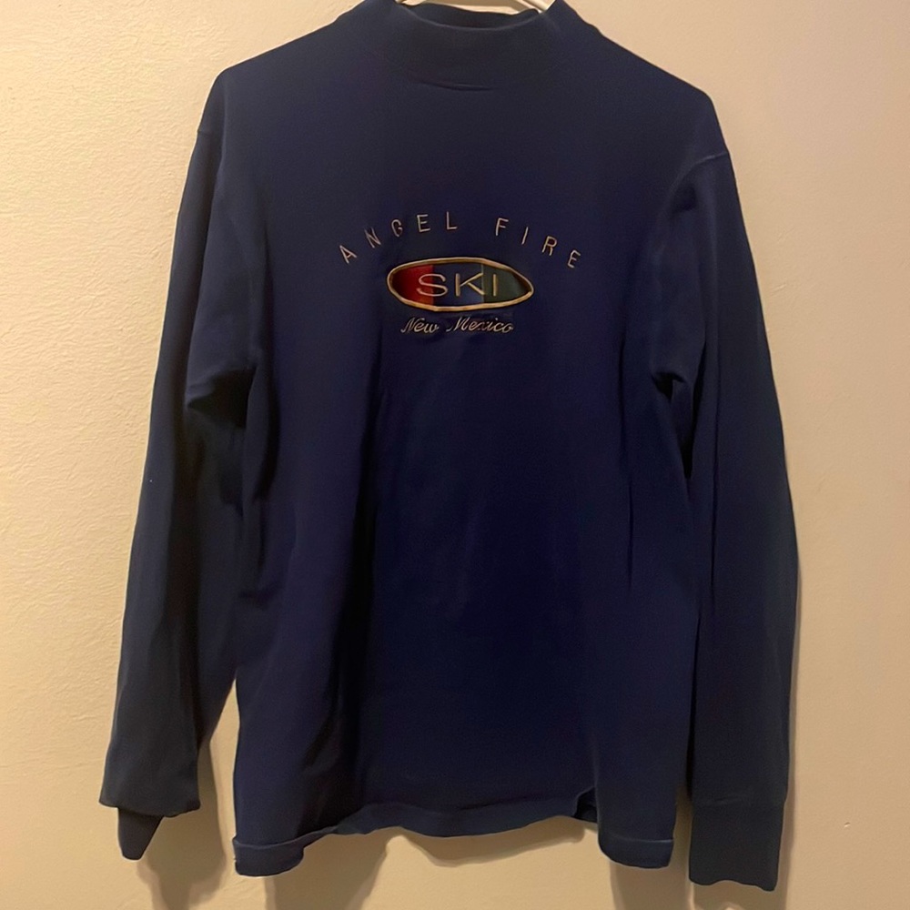 NEVER WORN vintage new mexico sweater/thin and slight turtle neck